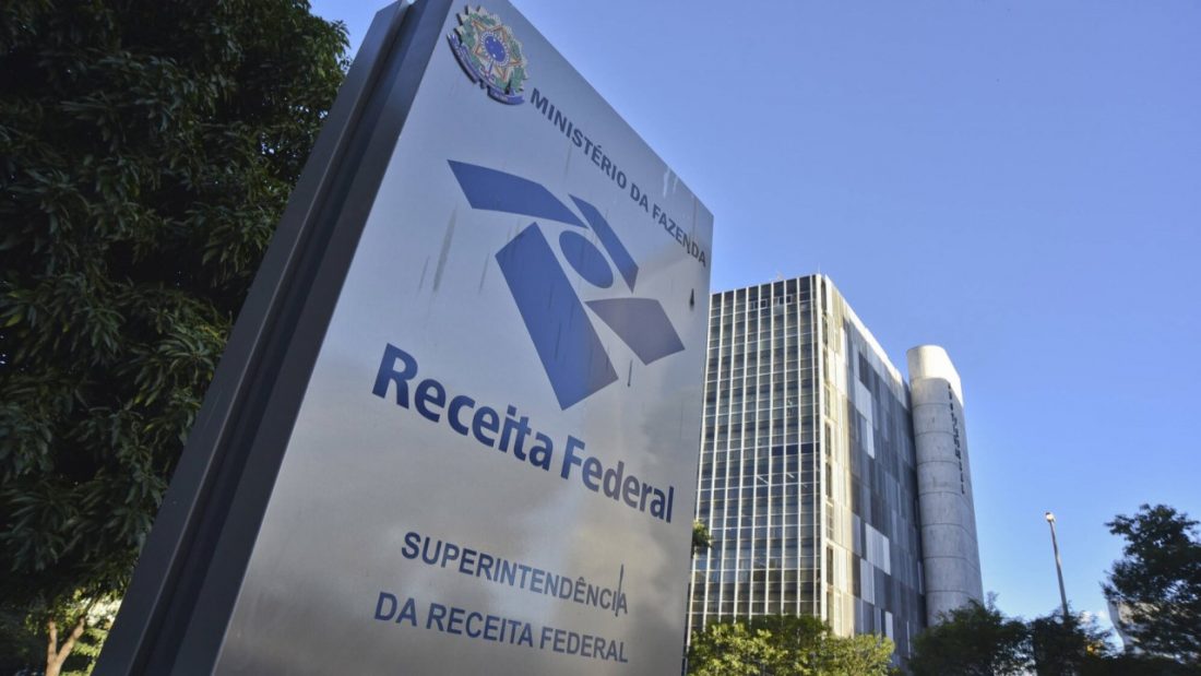 Problemas nos Sistemas Fiscais Levam FENACON, CFC e Ibracon a Agir em Defesa dos Contribuintes